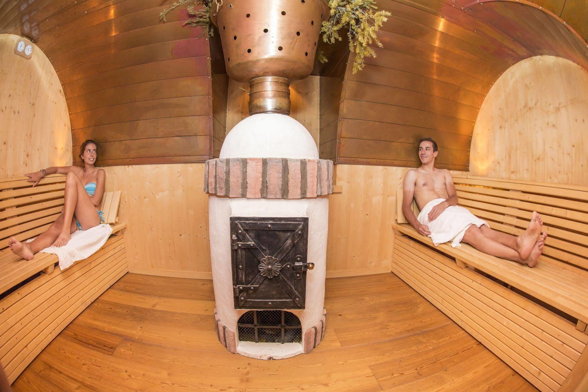Hotel Pedranzini サンタ・カテリーナ・ヴァルフルヴァ エクステリア 写真